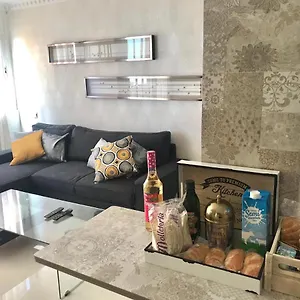Infostays María Zambrano - Sea&town Málaga